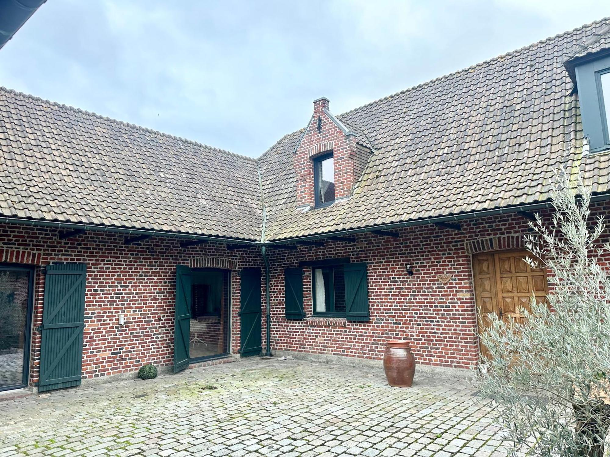 Gite A La Ferme, T2 Weppes Perenchies Exterior photo