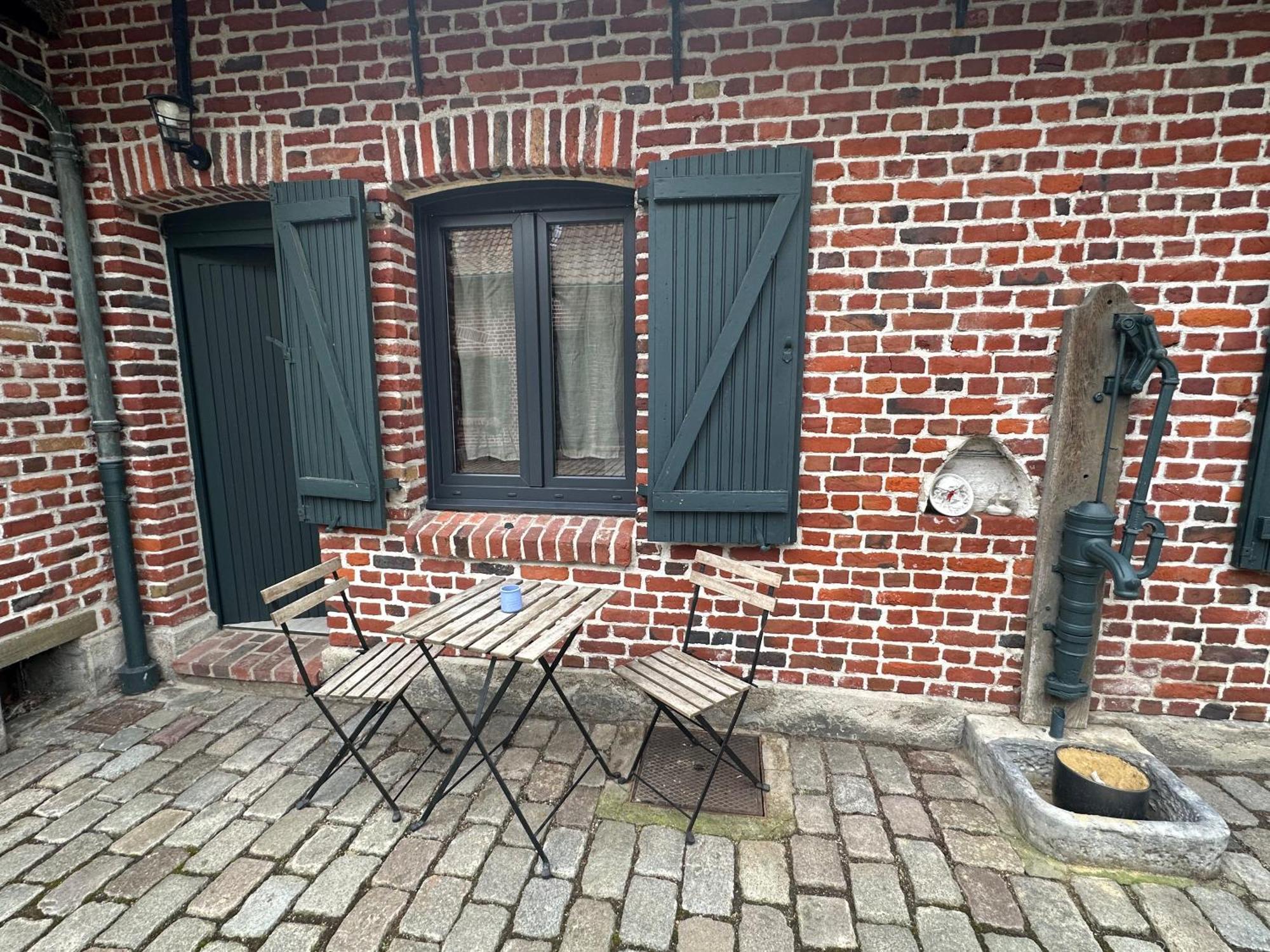 Gite A La Ferme, T2 Weppes Perenchies Exterior photo